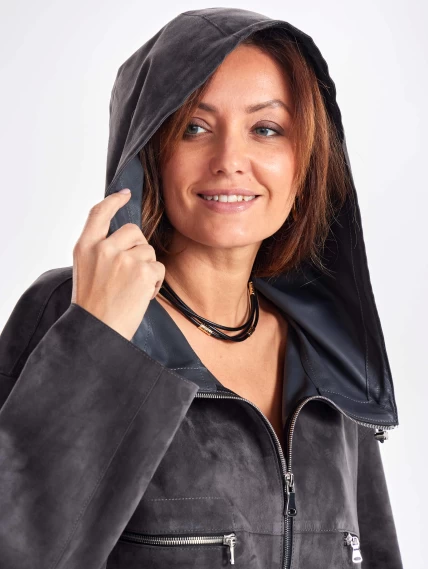 Длинный замшевый женский плащ оверсайз с капюшоном на молнии премиум класса 3058з, темно-серый, размер 48, артикул 23550-2
