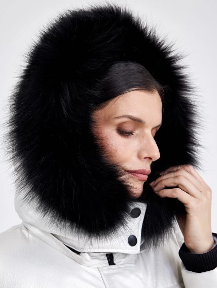 Кожаное стеганное женское пальто с меховым капюшоном премиум класса 3025, серебристое, размер 44, артикул 25430-5